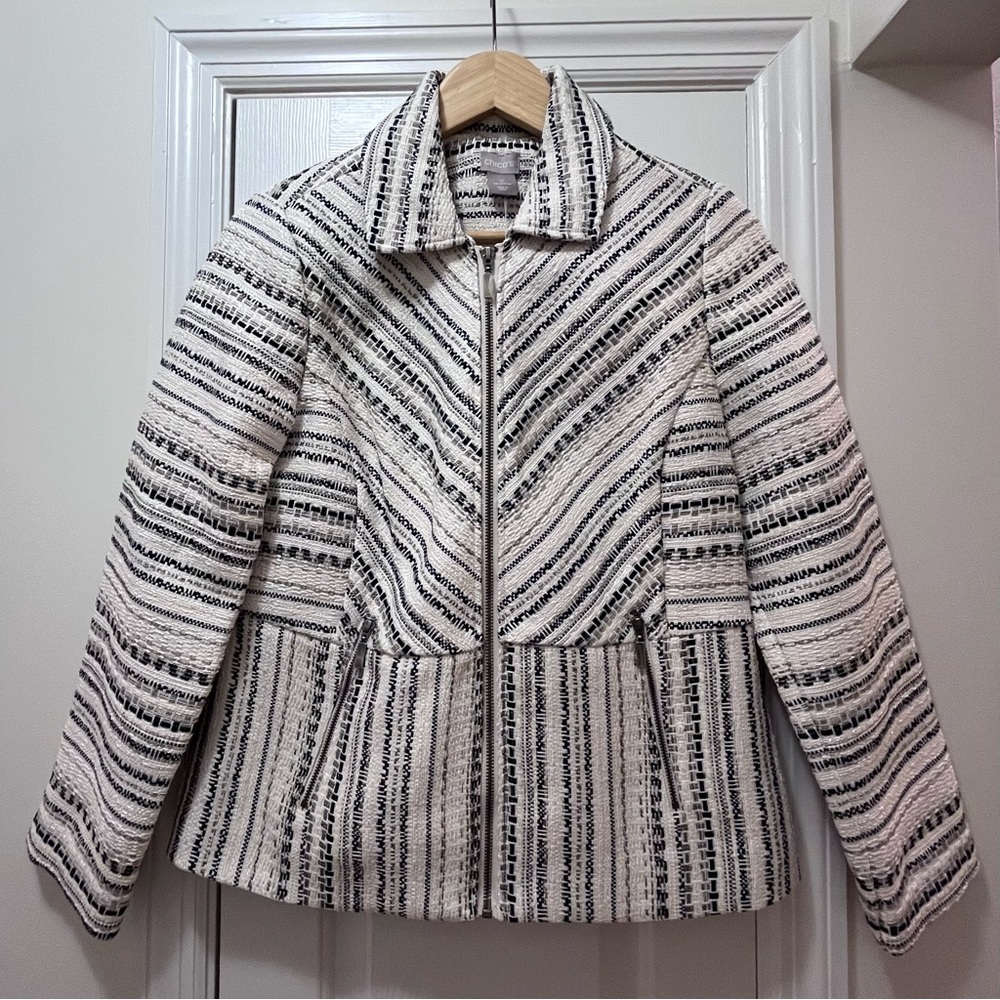 NWT Women’s White and Black Tweed Zip-up Jacket, Chico’s Size 0, US Size 4/6